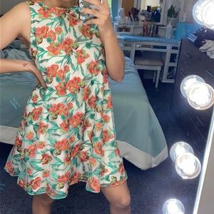 Beige by eci dress size medium in good condition